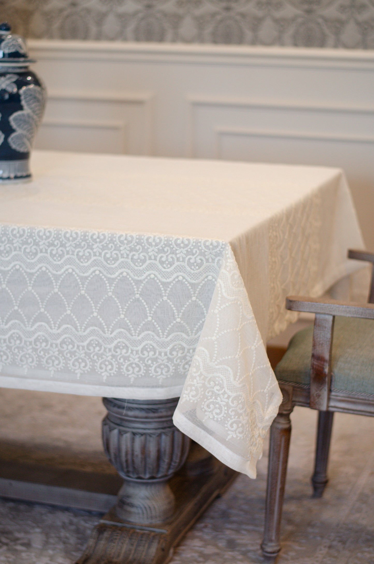 Regal Lace