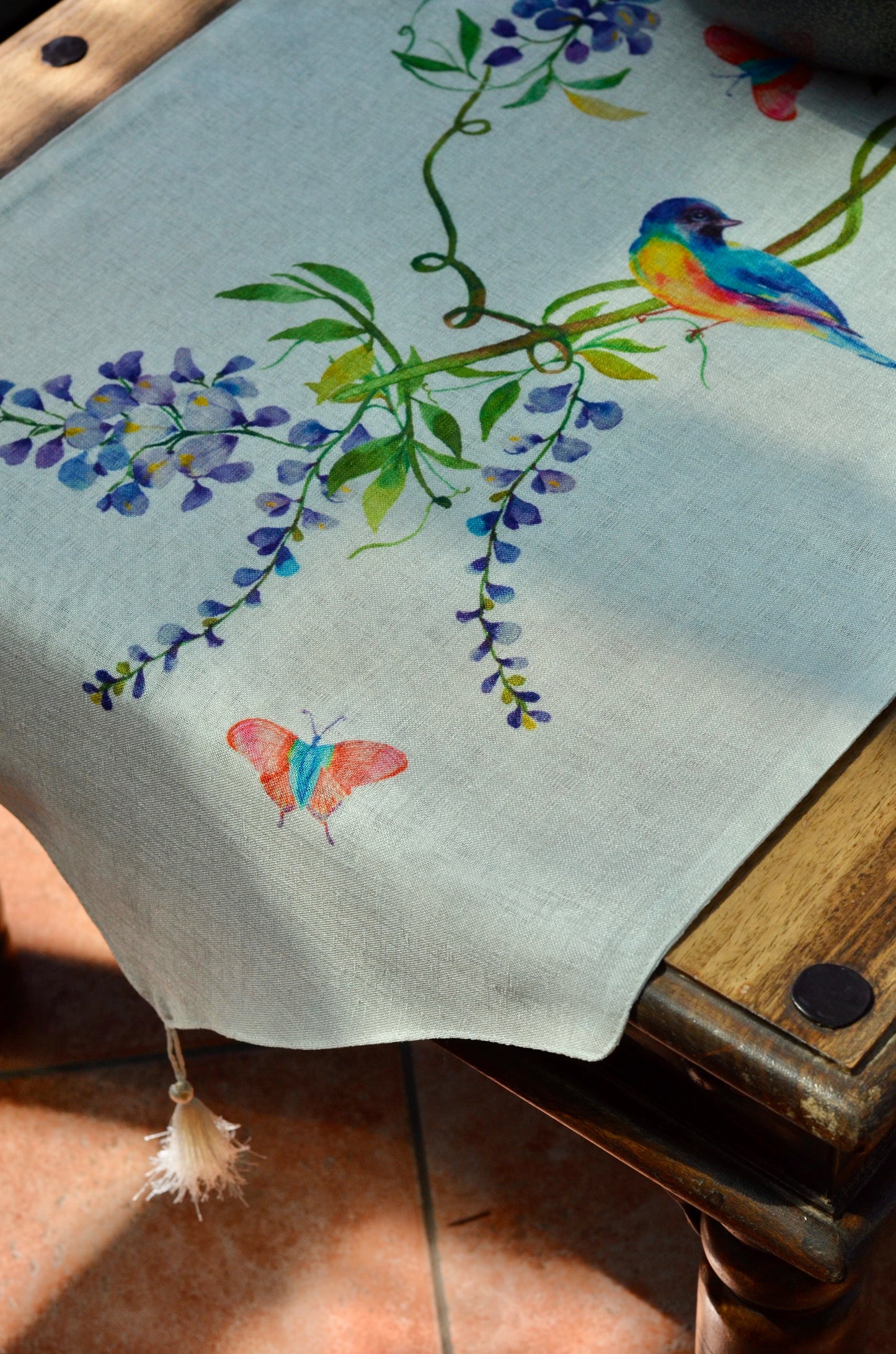 Wisteria Haven Runner