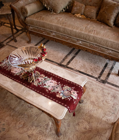 Classic Roses Runner