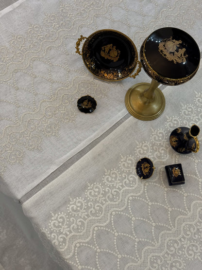 Regal Lace