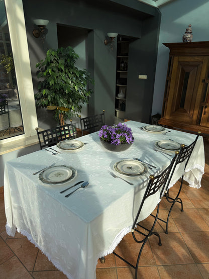 Linen Vines