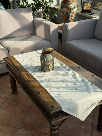 Linen Vines Runner