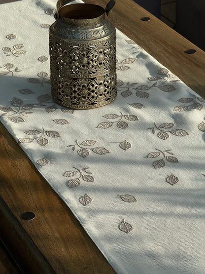 Linen Vines Runner