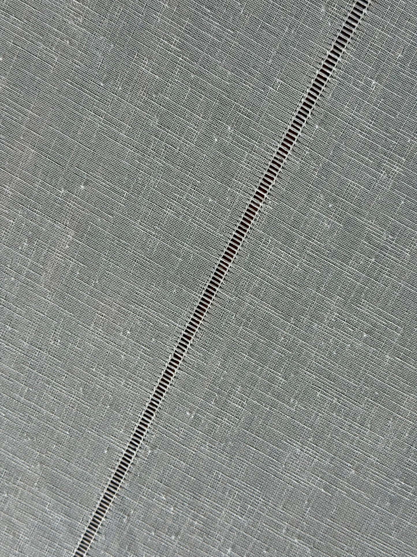 Linen Ajure