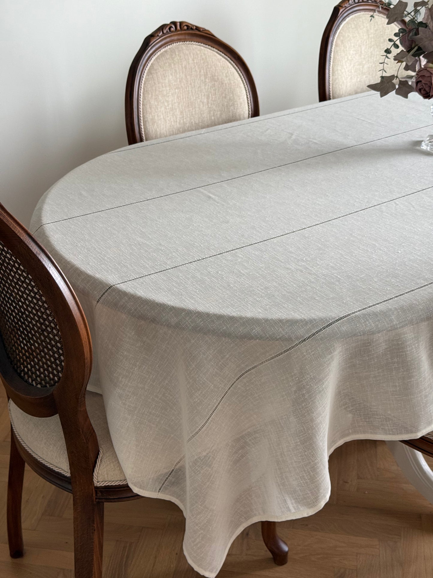 Linen Ajure