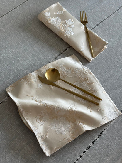 Golden Roses Napkin