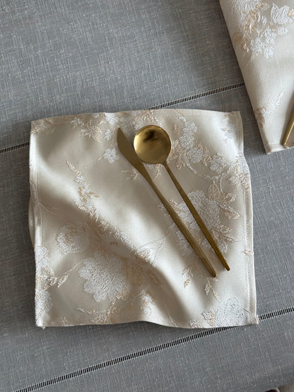 Golden Roses Napkin