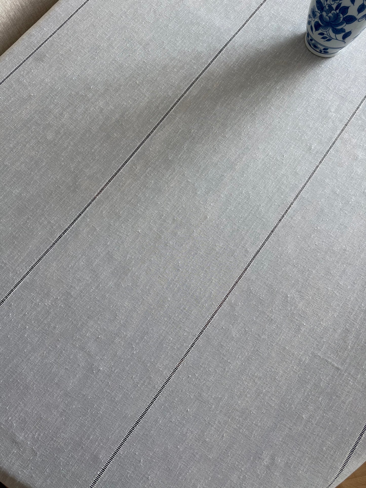 Linen Ajure