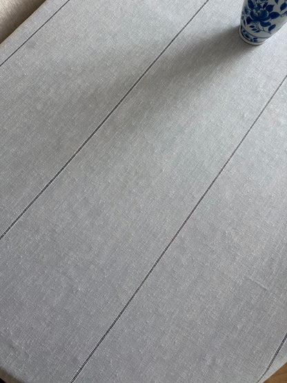 Linen Ajure