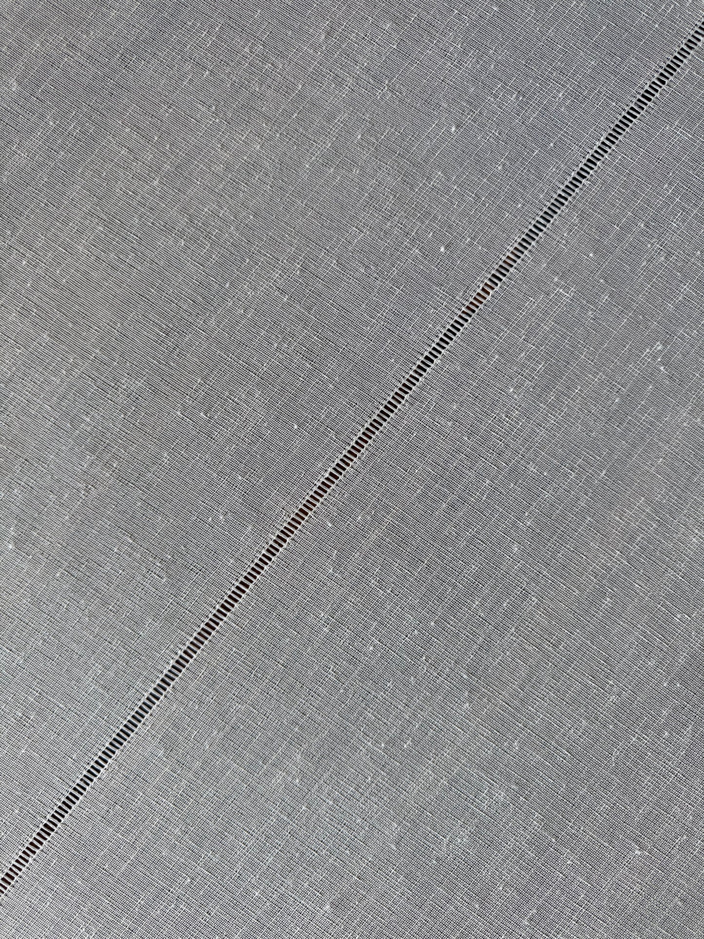 Linen Ajure