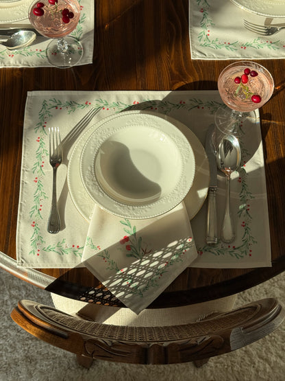 Cottonberry Placemat Set