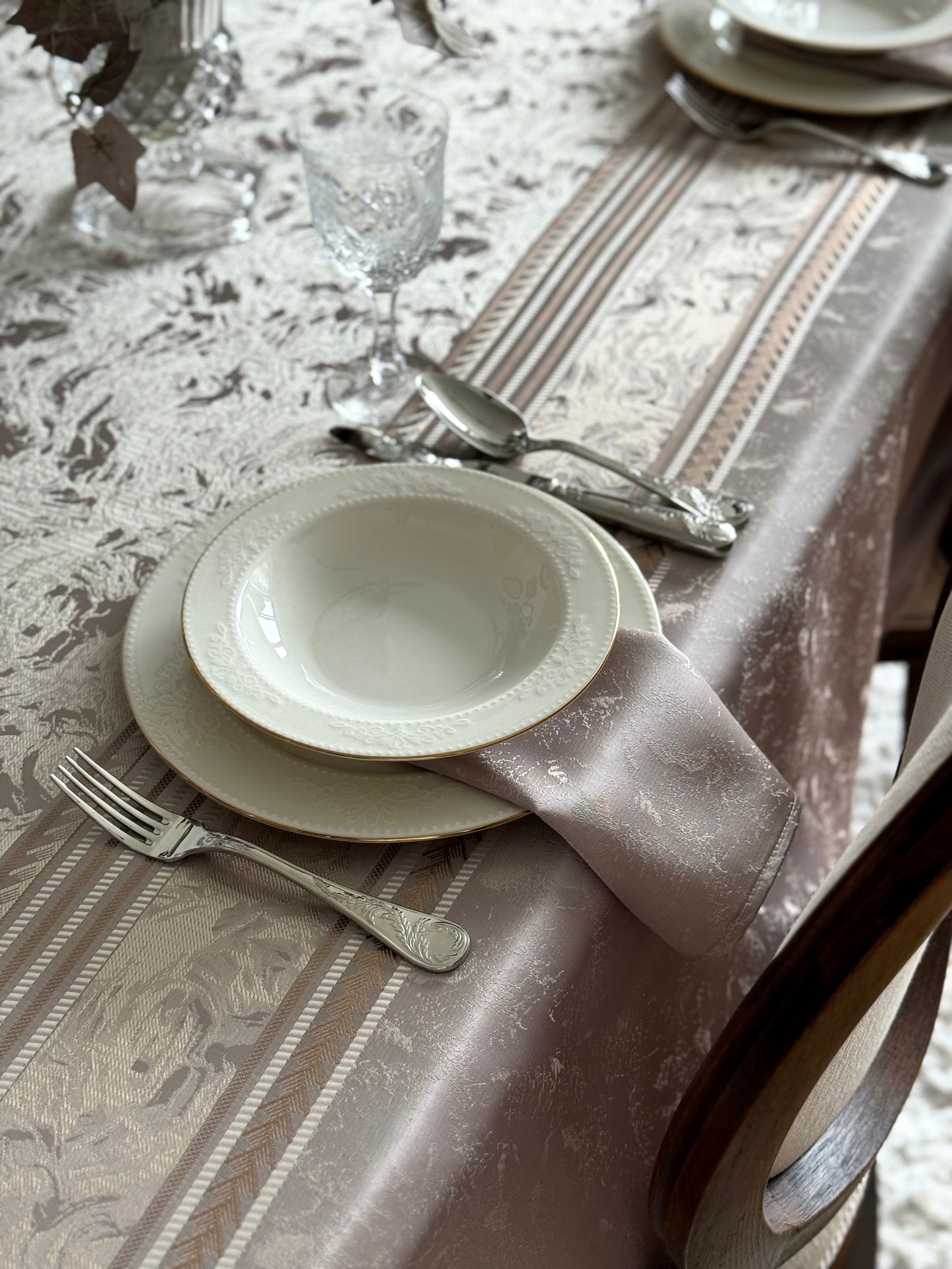 Swirl Grace Napkin