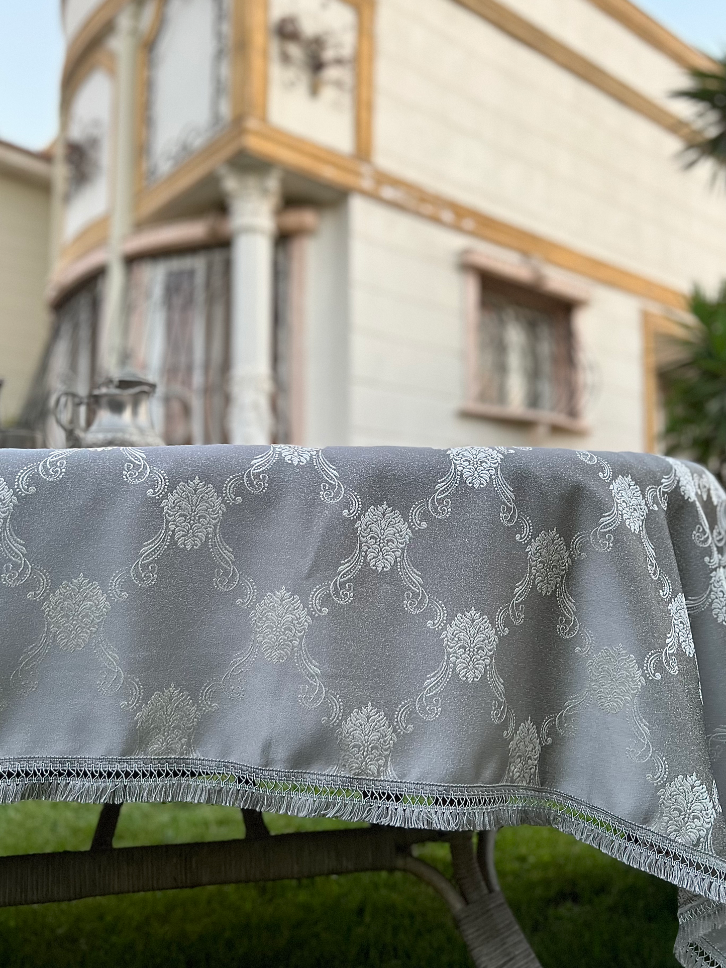 Majestic Damask
